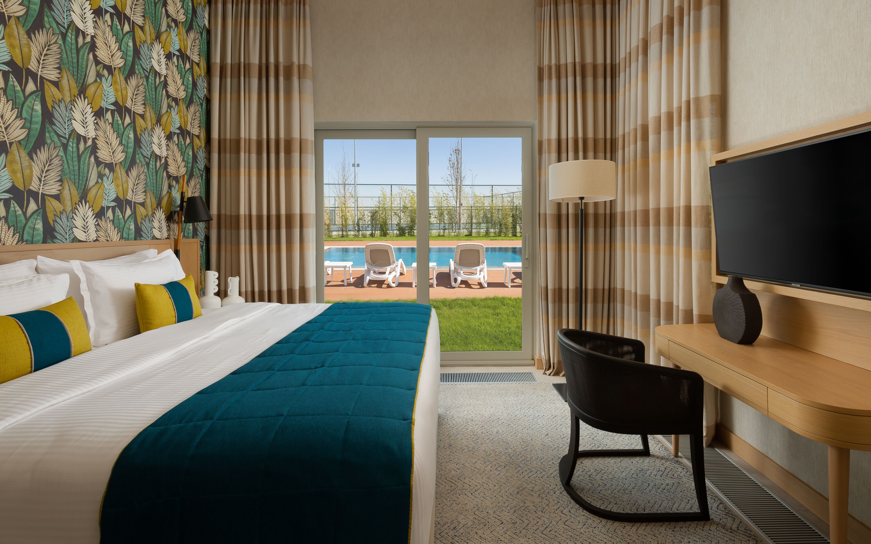 Executive Villa, Multiple Beds