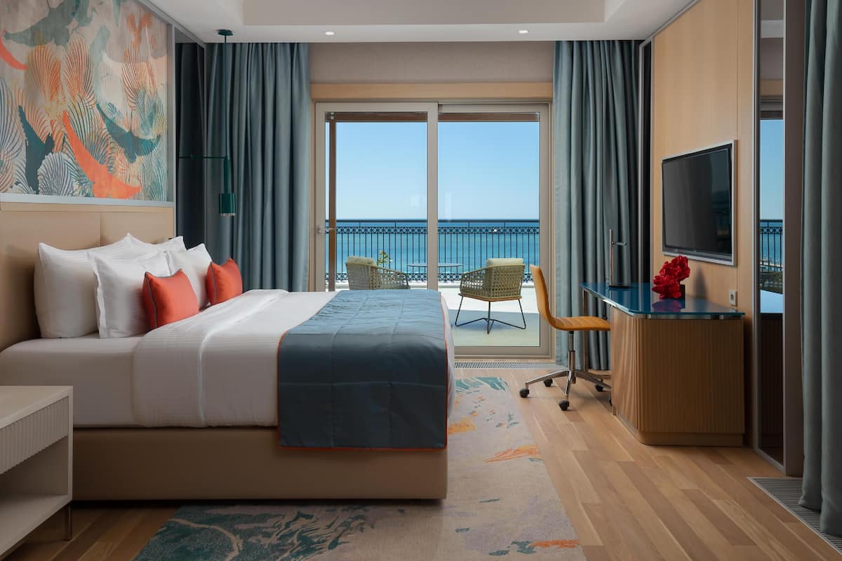 Suite Deluxe, 1 très grand lit | Minibar, bureau, espace de travail pour ordinateur portable