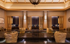 Een Turks bad/hammam, gezichtsbehandelingen, manicures en pedicures