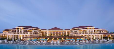 المنشأة من الخارج