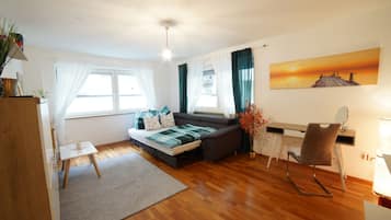 Apartment | 1 bedroom, desk, iron/ironing board, free WiFi