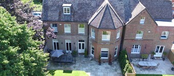 The Quays Mansion in Christchurch