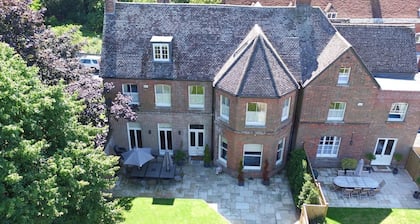The Quays Mansion in Christchurch