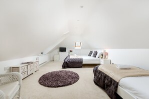 6 habitaciones, tabla de planchar con plancha, wifi y ropa de cama 
