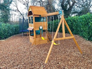 Children’s area - Criddlestyle Cottage Fordingbridge (Fordingbridge)