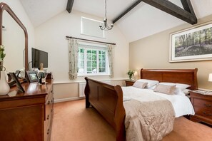 5 bedrooms, iron/ironing board, WiFi, bed sheets - Criddlestyle Cottage - New Forest (Fordingbridge)