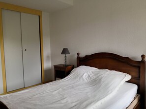2 bedrooms - Cozy Apartment with Balcony, Near Village Center, Sleeps 6 (Villard-de-Lans)