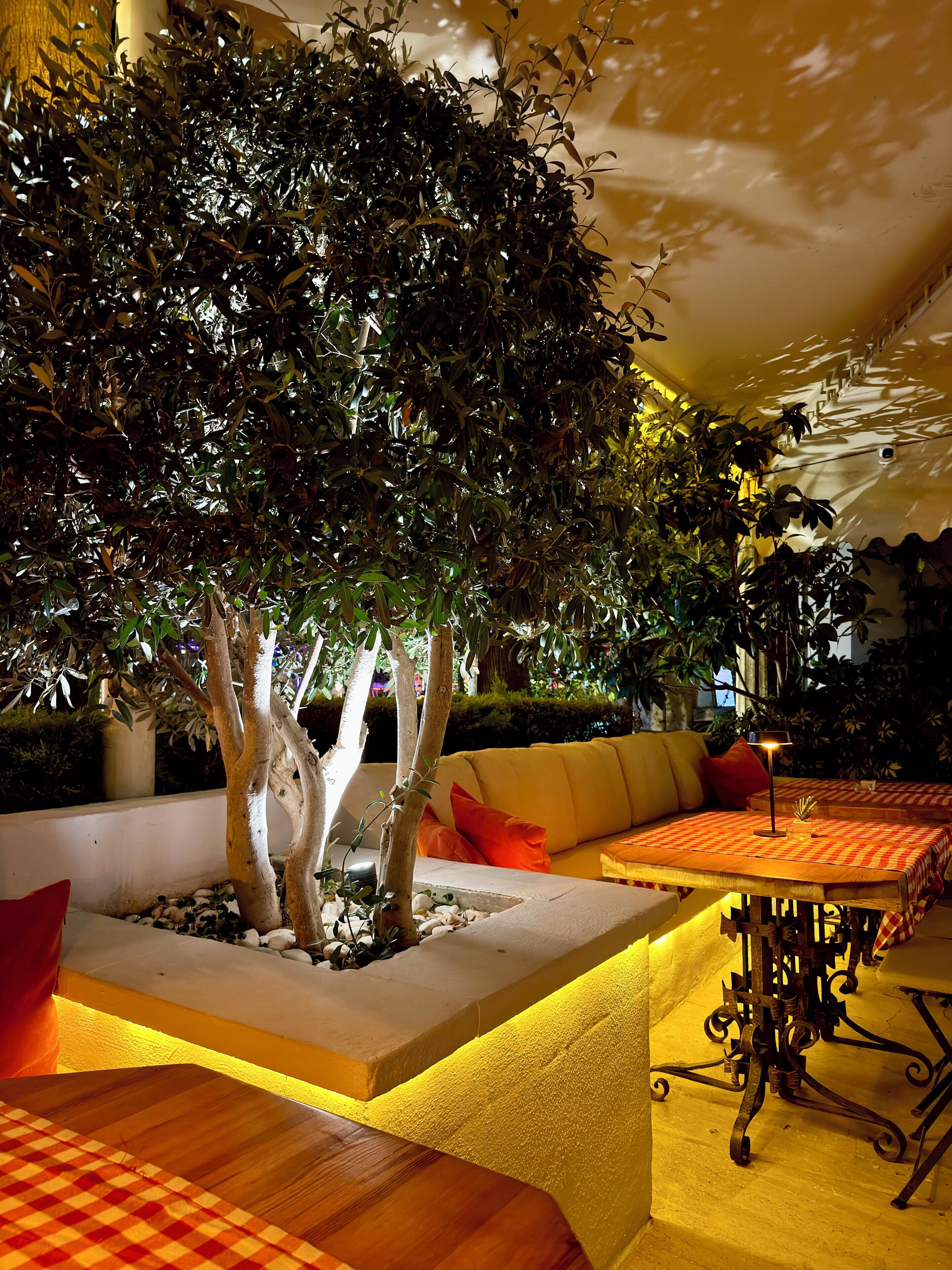 Photo - Mitos Apartments