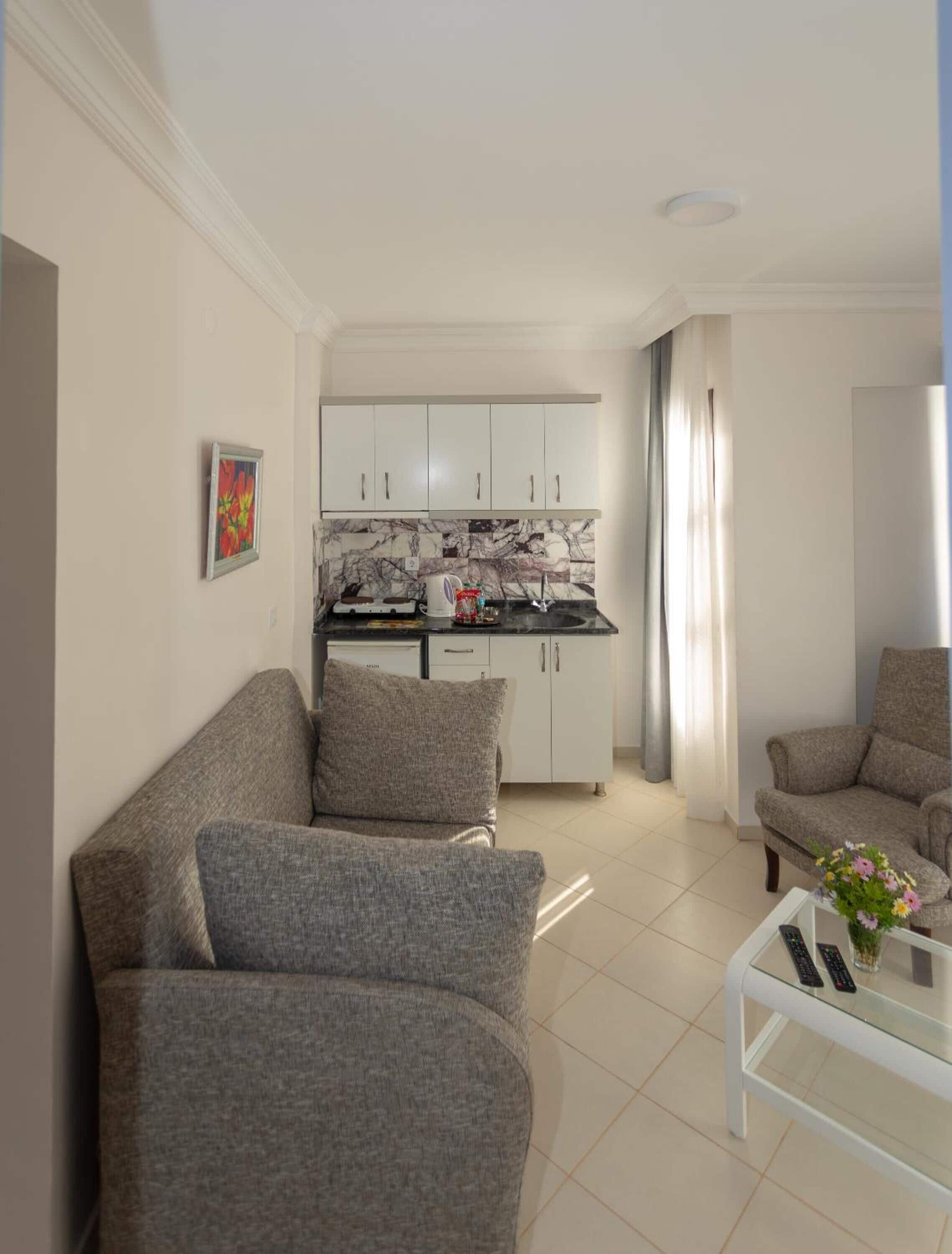 Photo - Mitos Apartments