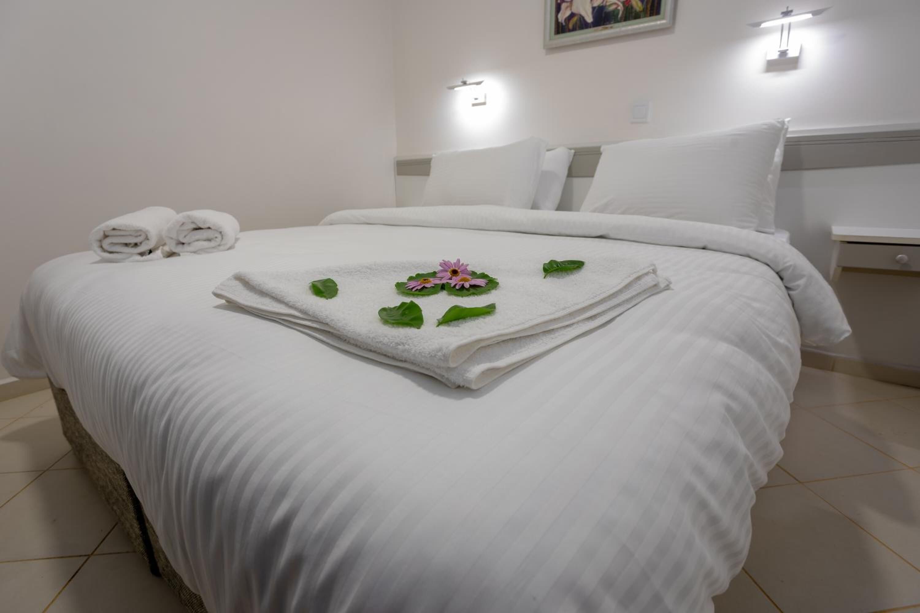 Photo - Mitos Apartments