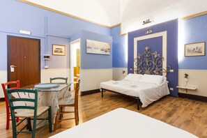 Triple Room, Balcony, City View | Egyptian cotton sheets, premium bedding, memory-foam beds, minibar - Let's B&B (Catania)