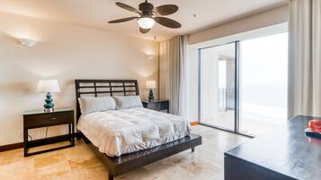 2 bedrooms, free internet, bed sheets, wheelchair access