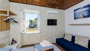 Phòng 3 (Triple Rom with Sea View) | 3 phòng ngủ, bộ trải giường