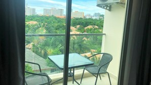 Studio | Balkong