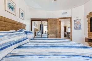 2 bedrooms, iron/ironing board, WiFi, bed sheets - Princesa Resort Puerto Penasco - Ground Floor Beachfront - Steps from Heated Pool (Puerto Peñasco)