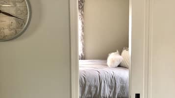 2 chambres, fer et planche Ă  repasser, Wi-Fi, draps fournis