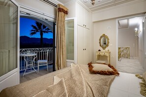 5 bedrooms, in-room safe, iron/ironing board, free WiFi - Aigli Luxury Villa with Private Pool, 5 bedrooms in Zakynthos (Zakynthos Greece)