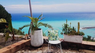 La BouganVilla Charme & Relax with sea view