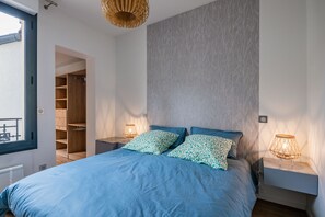 2 bedrooms, soundproofing, iron/ironing board, free WiFi - ★ THE COSY ★ APPARTEMENT AVEC TERRASSE ★ AUX PORTES DE PARIS (Arcueil)