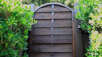 Enceinte de lâhĂ©bergement