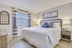 1 bedroom, iron/ironing board, free WiFi