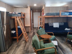 2 chambres, Wi-Fi gratuit, draps fournis