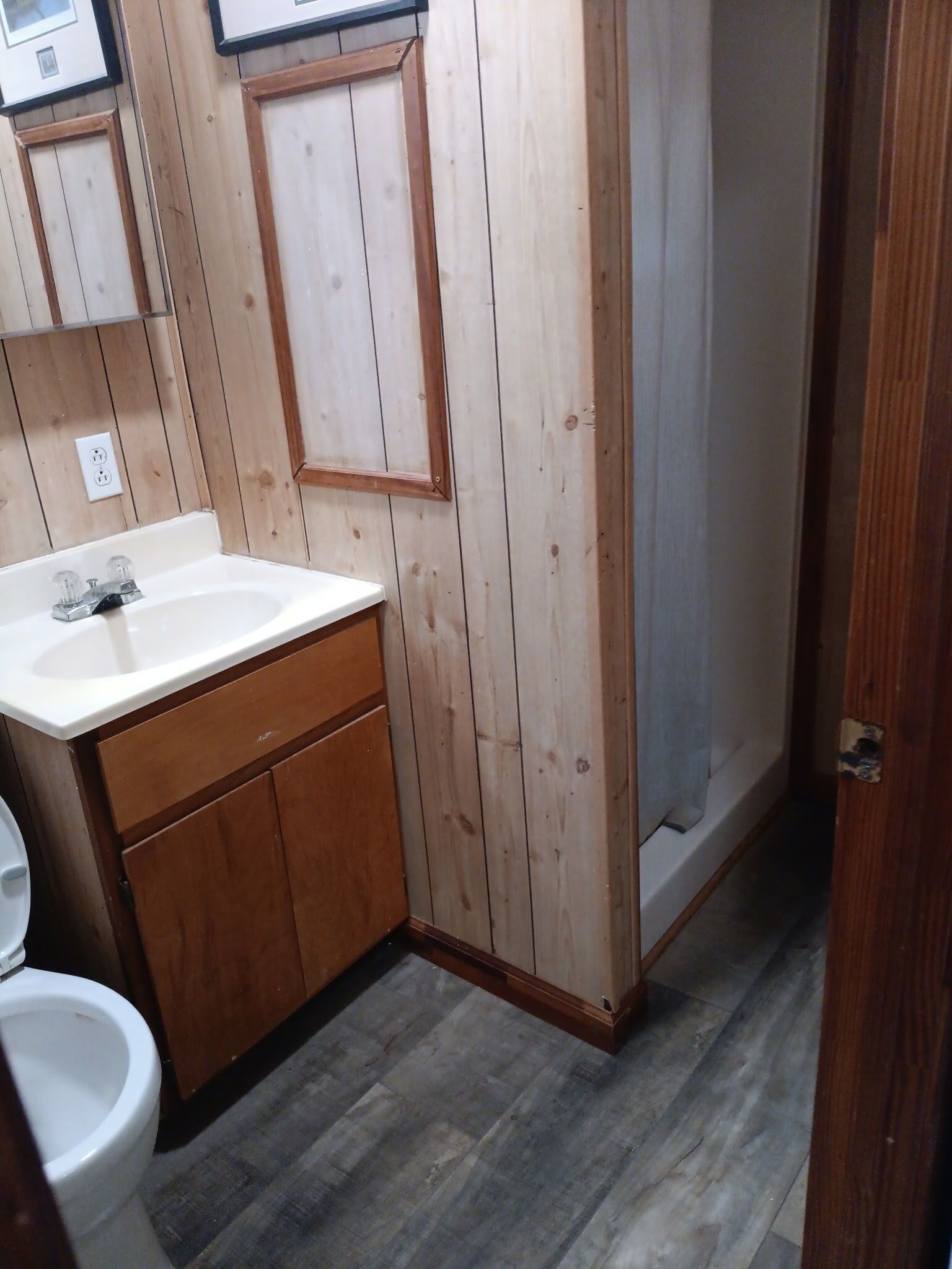 تجهيزات دش، مناشف