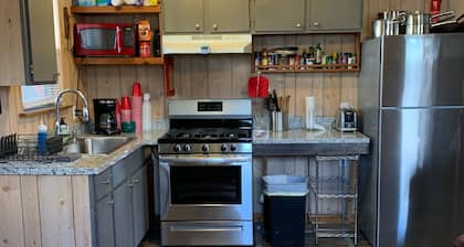 HOUSEBOAT FOR RENT- Venice Marina- The “Get Reel”