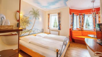 Hypo-allergenic bedding, individually furnished, desk