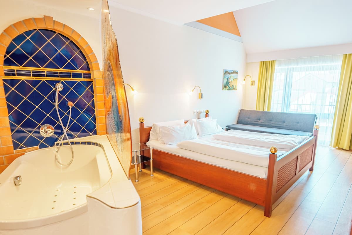 Luxury Double Room, Non Smoking, Jetted Tub