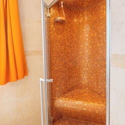 Camera doppia | Bagno | Set di cortesia gratuito, asciugamani