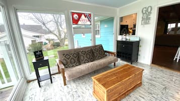 Smart-tv en een open haard