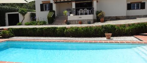 Utomhuspool