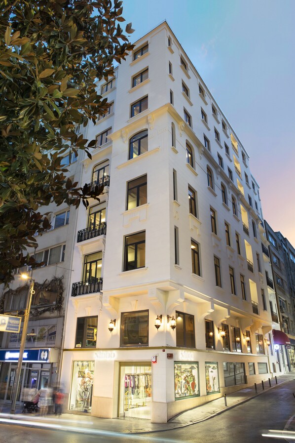 Fachada de la propiedad