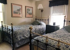 4 Schlafzimmer, Bügeleisen/Bügelbrett, Internetzugang