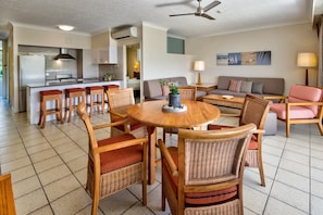 Dining - Whitsunday Apartment West 101 (Hamilton Island)
