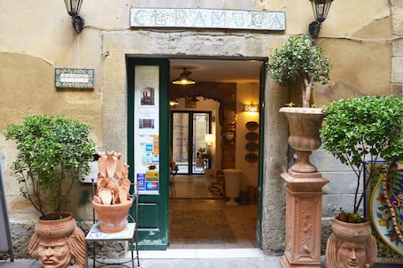 Entrada de la propiedad