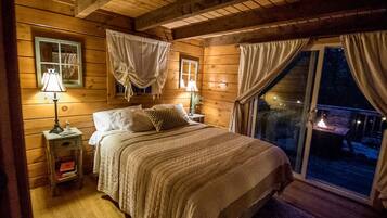 2 bedrooms, desk, iron/ironing board, travel crib