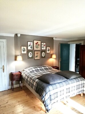 4 bedrooms, WiFi