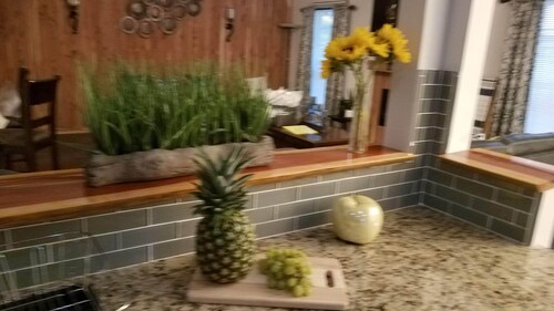 Stunning Custom Ranch in Central Roswell