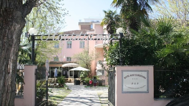 Front of property - Hotel Roxy Floridiana (Rimini)