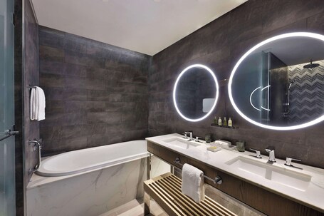 Hilton Abu Dhabi Yas Island - Image 116