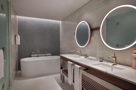 Hilton Abu Dhabi Yas Island - Image 137