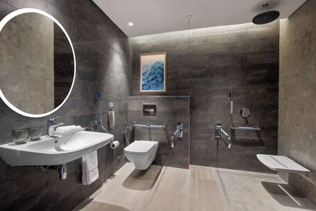 Hilton Abu Dhabi Yas Island - Image 143
