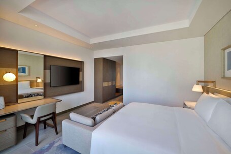 Hilton Abu Dhabi Yas Island - Image 163