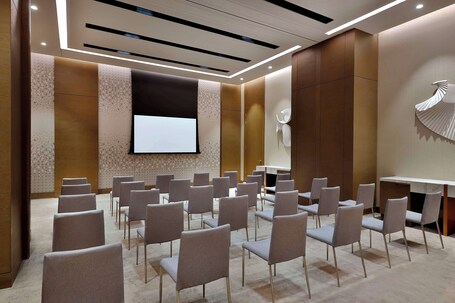 Hilton Abu Dhabi Yas Island - Image 152