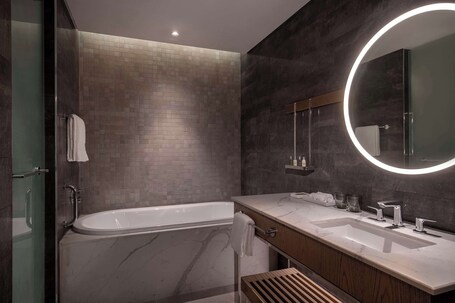 Hilton Abu Dhabi Yas Island - Image 139