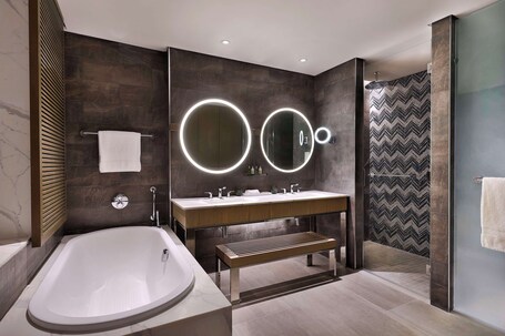Hilton Abu Dhabi Yas Island - Image 54