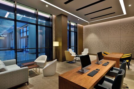Hilton Abu Dhabi Yas Island - Image 41