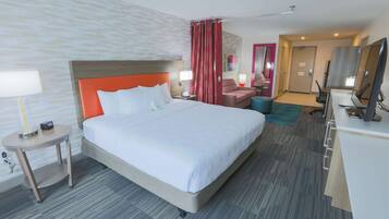 In-room safe, iron/ironing board, free WiFi